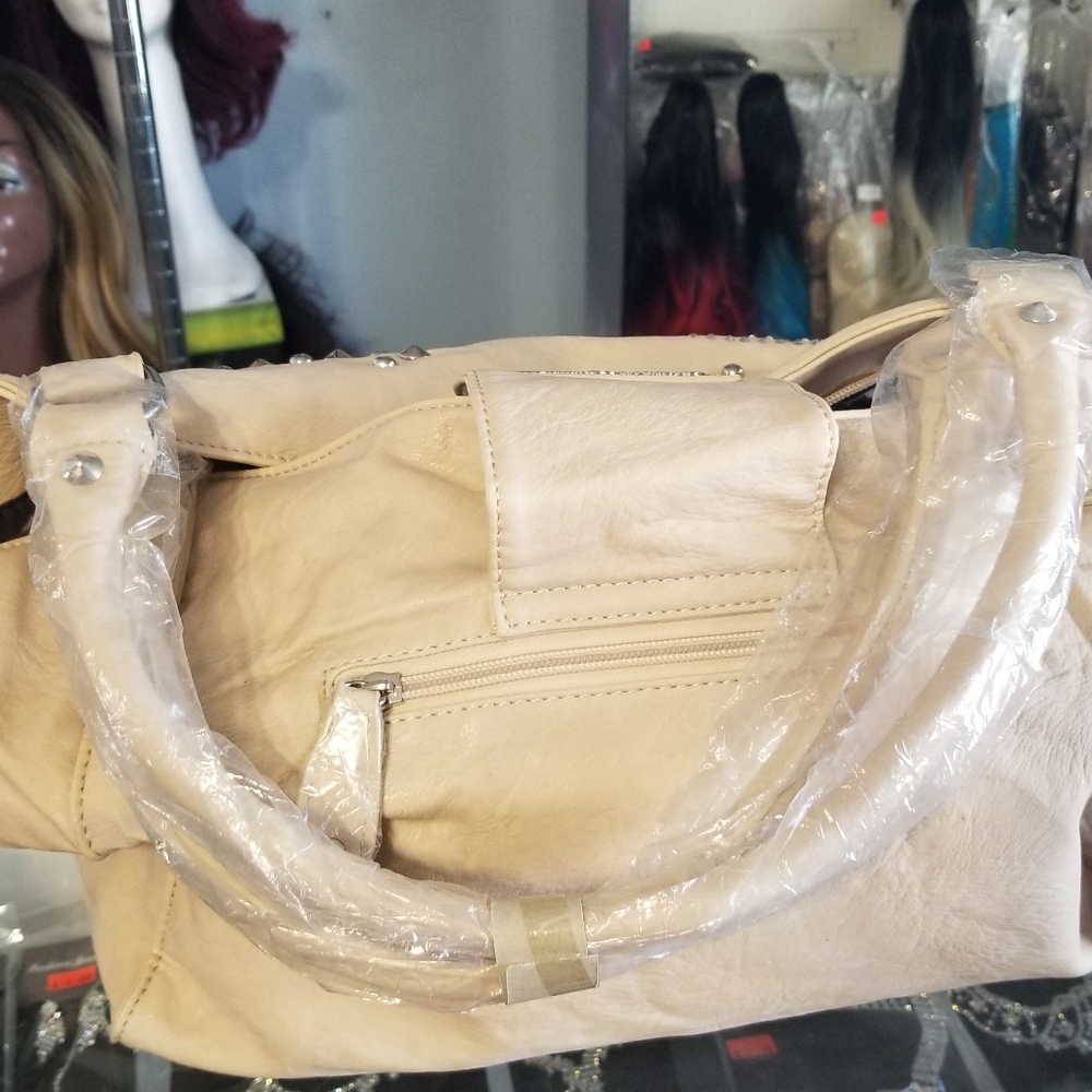Bags - Picture 2 of 3